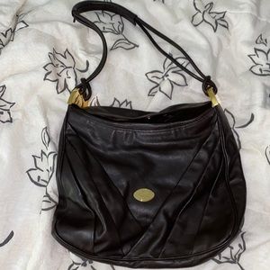 SOLD IN BUNDLE💗 Caggiano tote bag